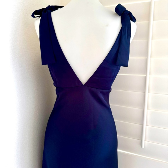 NWT Sachin & Babi Navy Blue Silk Charmuese Tie Strap Plunge neck MIDI Dress in 4 - Picture 8 of 12